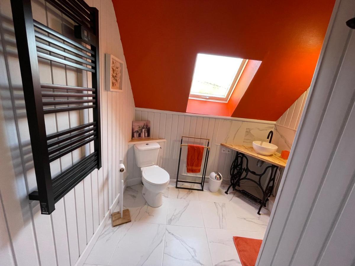 Belle Chambre Double Orange Tout Bonnement Bien Putot-en-Auge Bagian luar foto