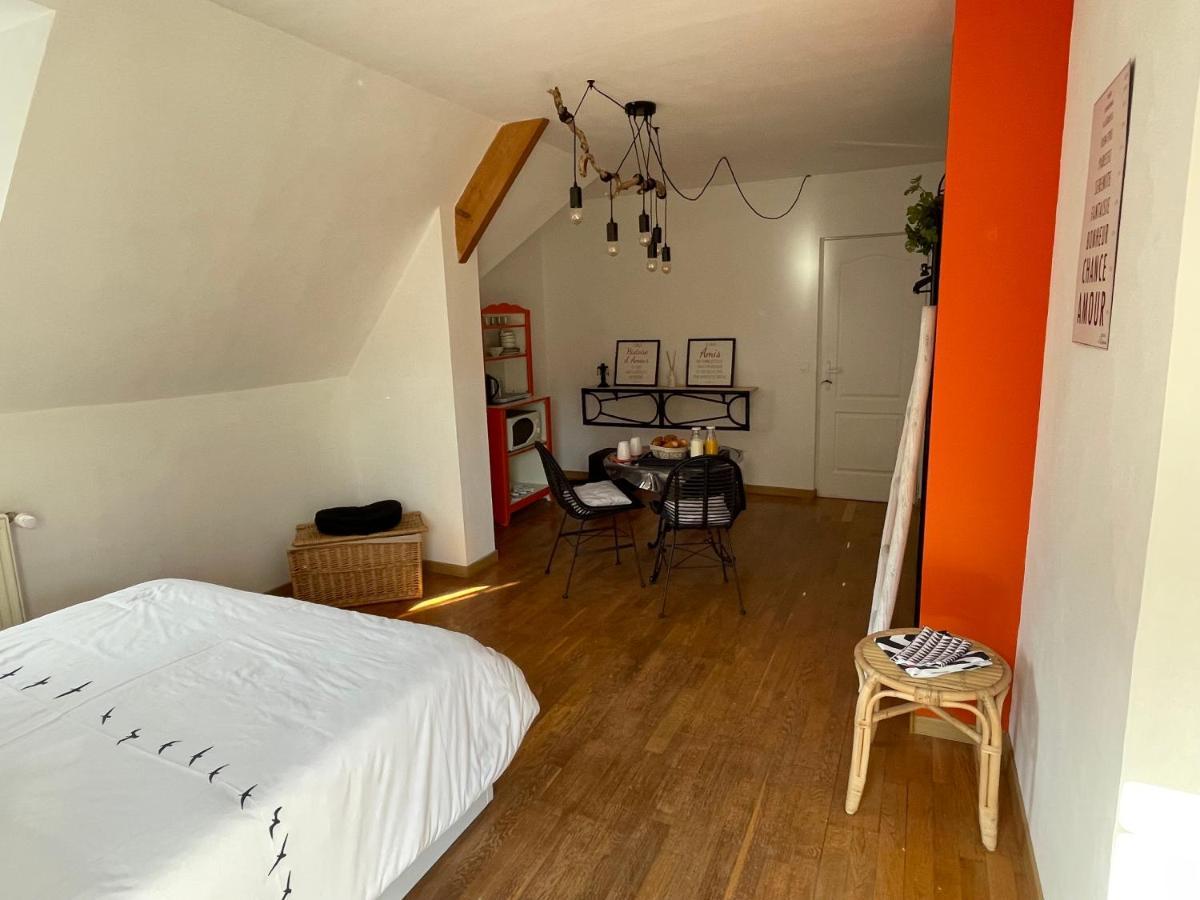 Belle Chambre Double Orange Tout Bonnement Bien Putot-en-Auge Bagian luar foto
