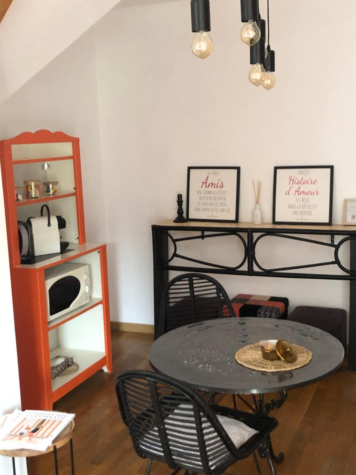 Belle Chambre Double Orange Tout Bonnement Bien Putot-en-Auge Bagian luar foto